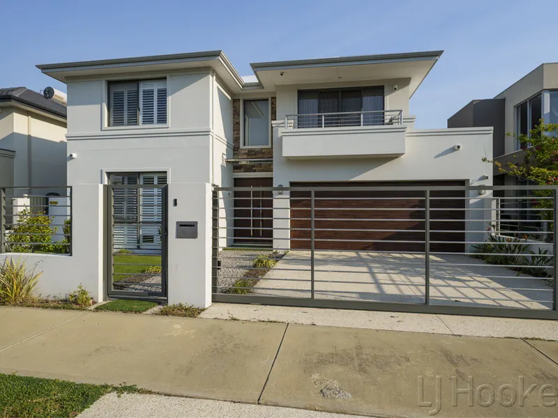 Luxury Furnished House in Cygnus Cove