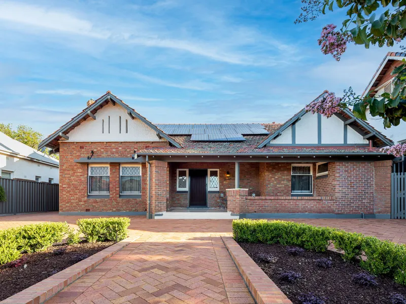 Stunning Character Bungalow in the Heart of Glenelg – 968sqm
