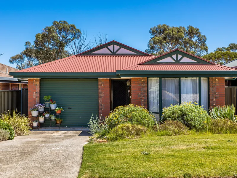 Quality Villa In A Very Quiet Court Setting