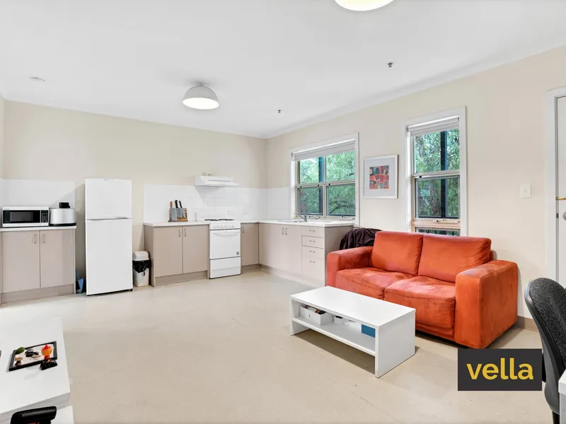 Superb Apartment - Hills Views!