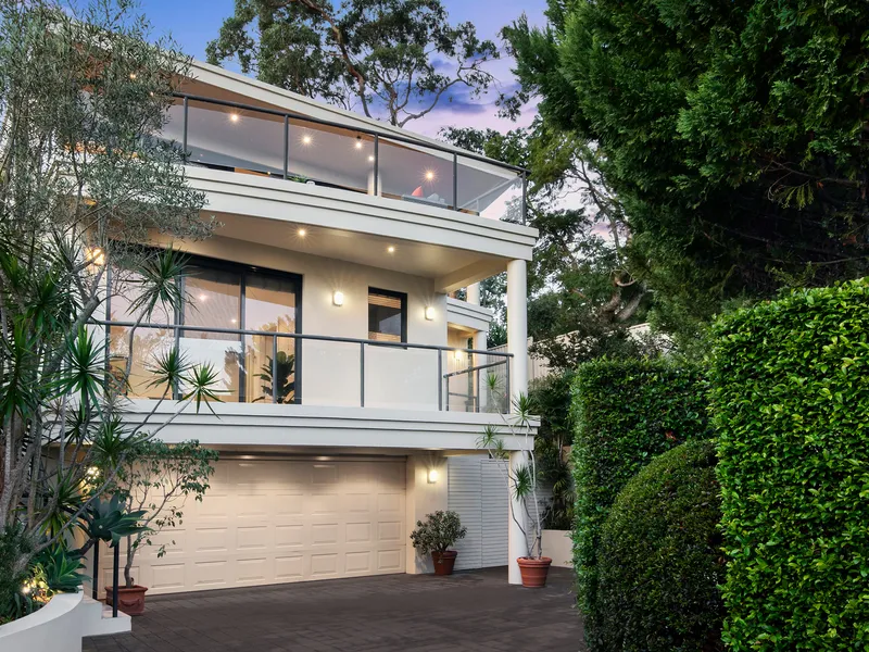 Immaculate Residence of Space & Privacy