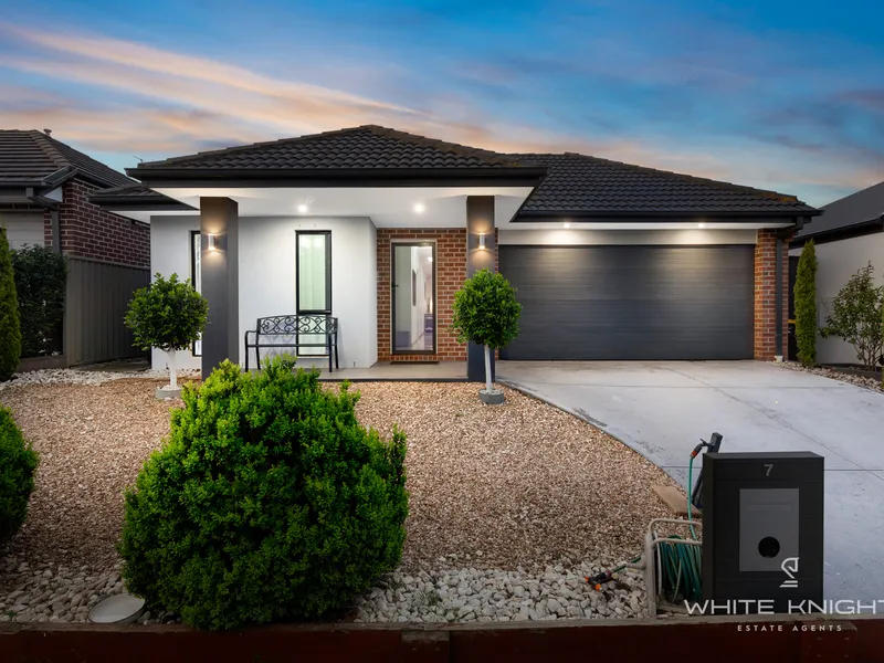 THE GRANGE CONVENIENCE- JUST WALK UPTO THE SCHOOL & PARKS