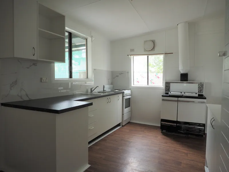 QUAINT COTTAGE CHARM WITH A BARGAIN PRICE TAG