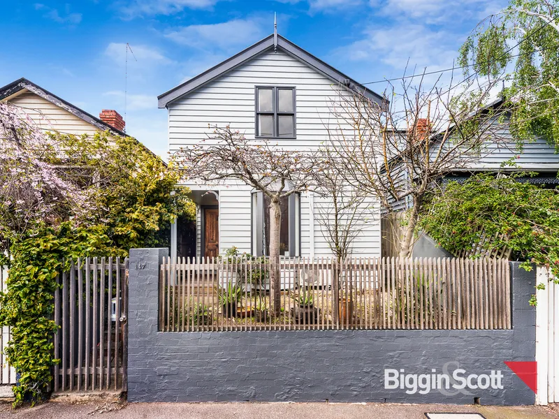 PRIVATELY POSITIONED IN THE HEART OF CREMORNE