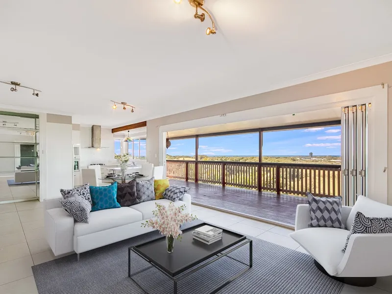 VIEWS THAT WILL TAKE YOUR BREATH AWAY !