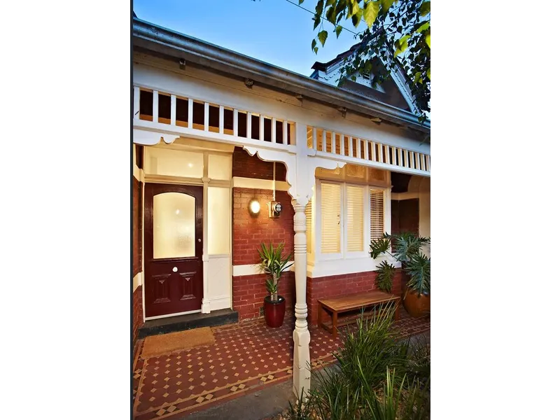 For inspection details contact Stephanie Lindner; slindner@hodges.com.au