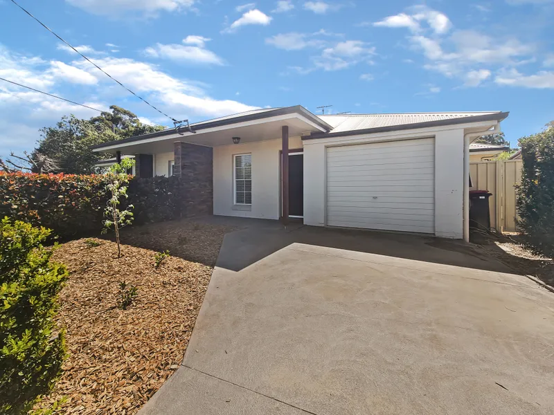 Modern Duplex In Sought After Location!