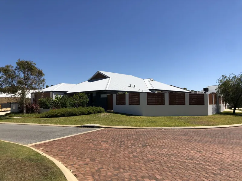ULTIMATE FAMILY HOME