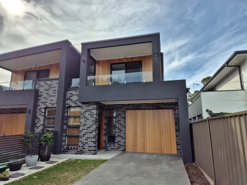 Stunning & Sophisticated 5 Bedroom Duplex