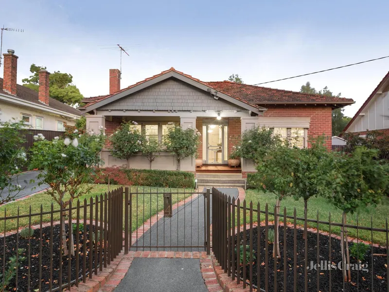 A Class Act in Californian Beauty