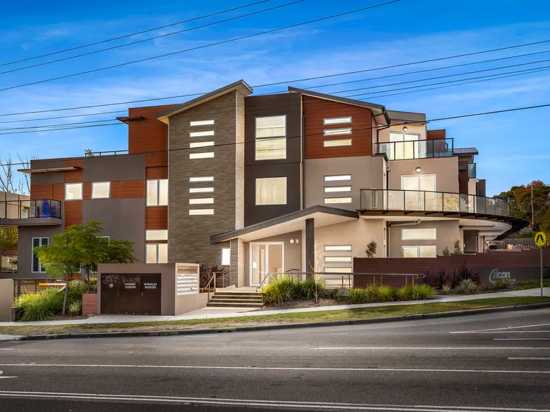 Style, Luxury and Low-Maintenance Ease Combined!