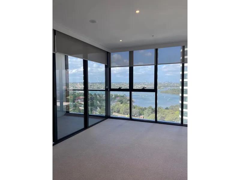 Connect to the train station & Brand New& Available Now& Car spaces included