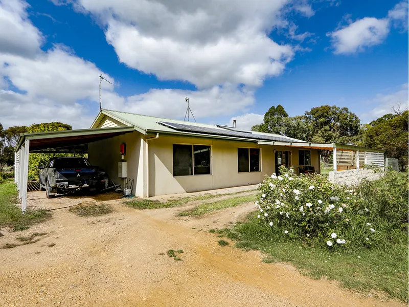 AFFORDABLE HOME ON THE EDGE OF TOWN