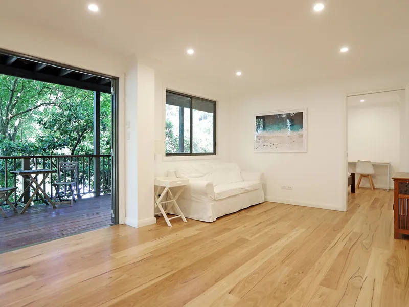Modern and Conveniently Located - Enter via Howell Close