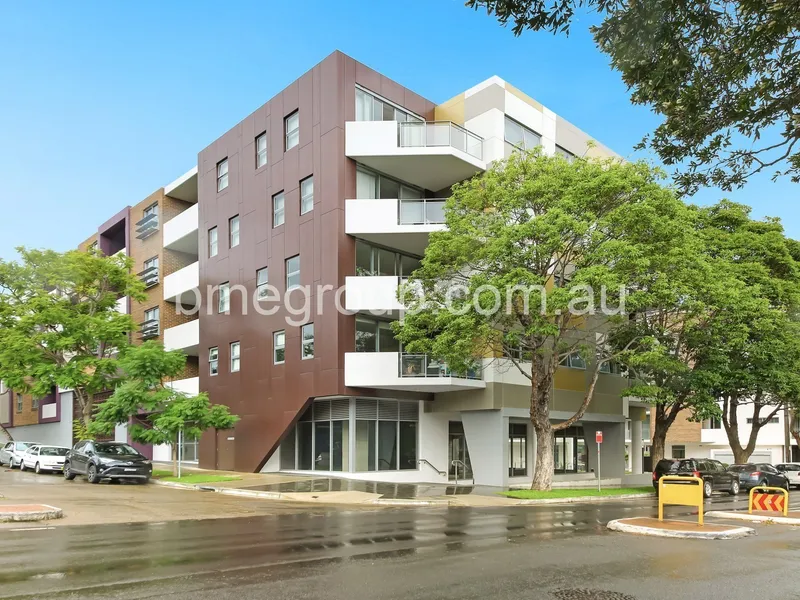 Perfect Location at Newtown 