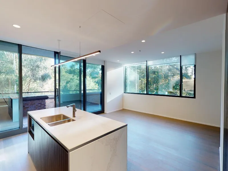New Park House Apartment with Tree Views