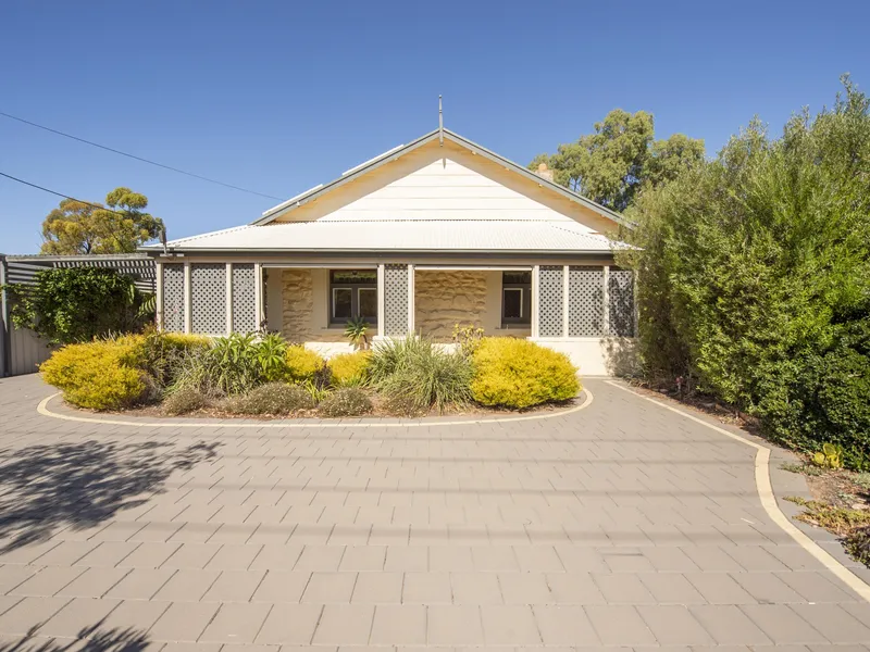 Gorgeous Character family home