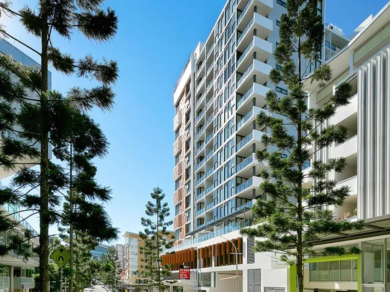 Furnished 2 Bedroom, 2 bathroom Unit with Parking