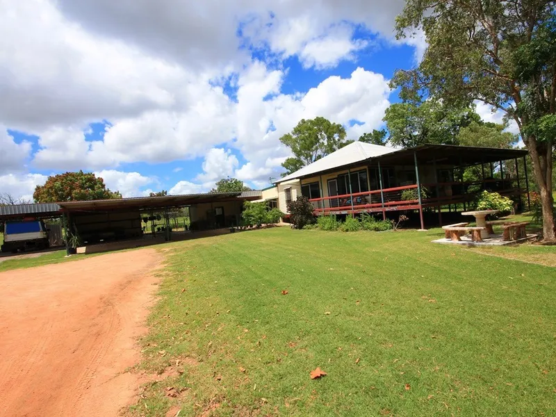 3.4 Acres ~ WITH EVERYTHING YOU NEED & ROOM TO GROW ~ 20KM TO TOWN