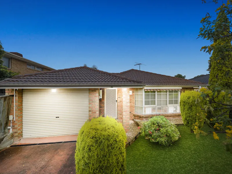 Superb comfort in sensational location (Templeton Primary School)