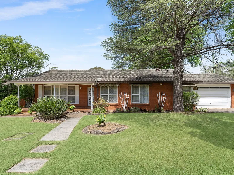 Sought after location near Carlingford Court