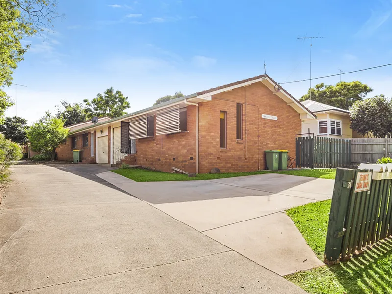 Perfectly Located Two Bedroom Unit