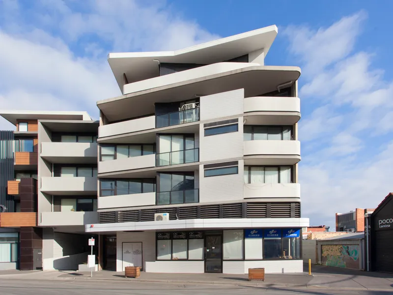 A Bright Spark with a Nod to Retro Style