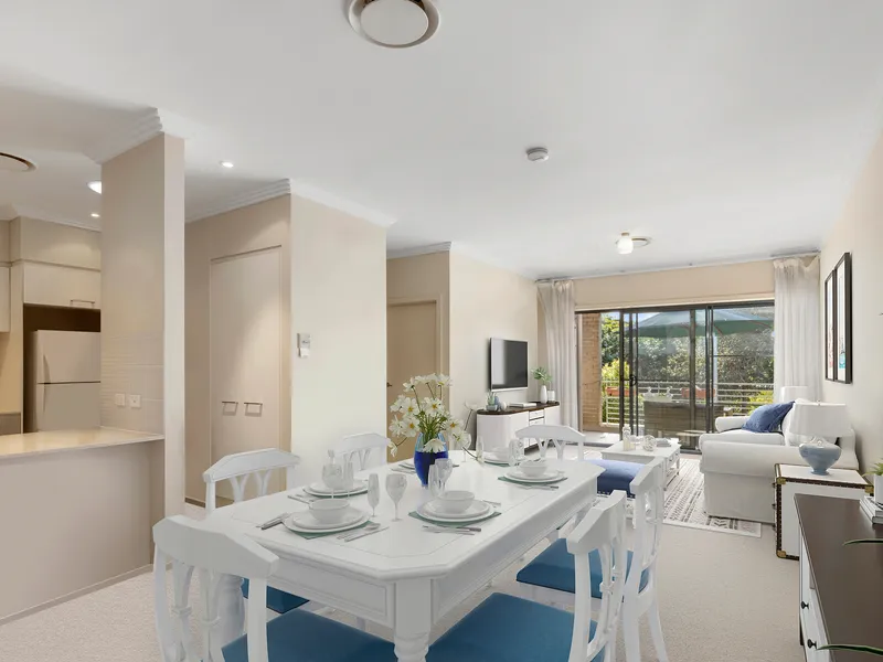 EMBARRASSINGLY LARGE.... 140M2 BOMBSHELL!!!