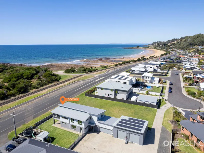 Perfectly Positioned In Sulphur Creek!