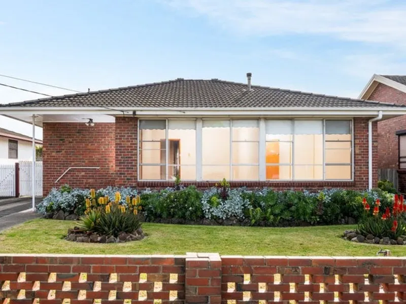 Charming 3-Bed Home in Corio