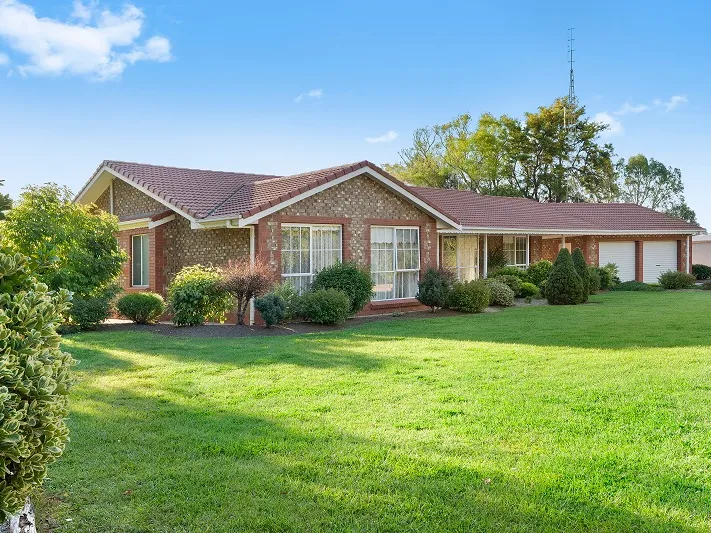 Family Home and Rural Living, Close to Barmera and Lake Bonney