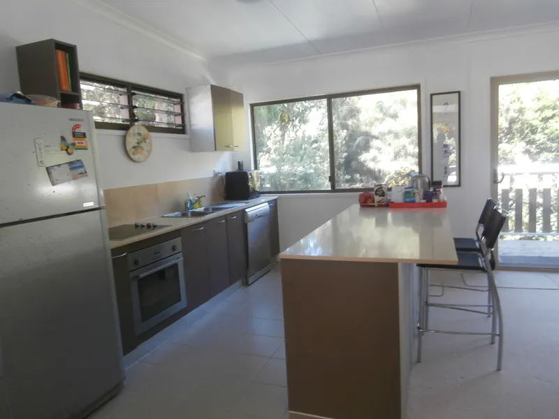Attractive Lowset Modern Home in wanted Location