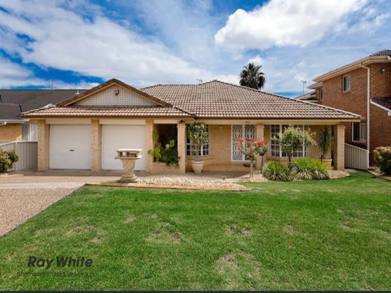 5 Bedroom home with Granny flat $850 per week, Blackbutt Shellharbour
