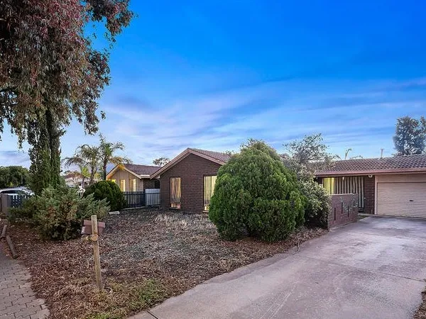 VIRTUAL TOUR COMING SOON! APPLY @ https://app.snug.com/apply/essentialpm