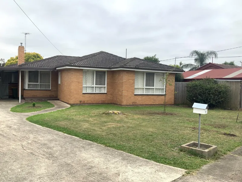 Great location with a brand new kitchen