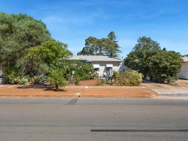 YOU'RE ALWAYS WELCOME HERE !