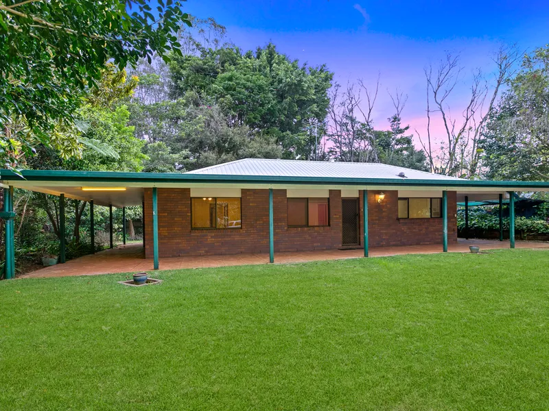 RELAXED EASY-CARE LIVING IN MONTVILLE