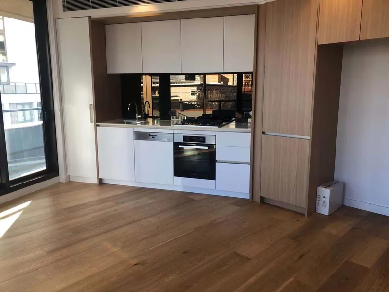 $600 per week plus fully furnished 