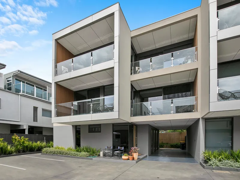 Put Yourself in the Heart of the Action