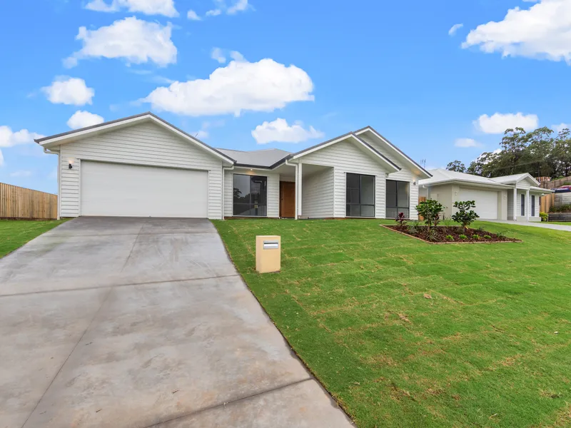 Brand new family home in sought-after Panorama Estate