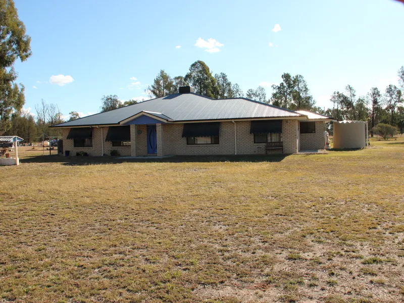 Quality Brick Home on 10.48 hectares