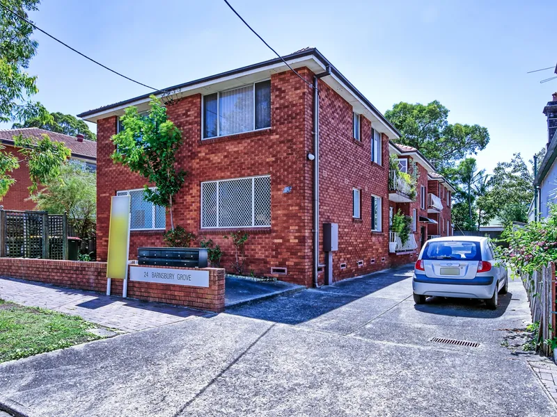 Renovated and delightful two bedroom apartment