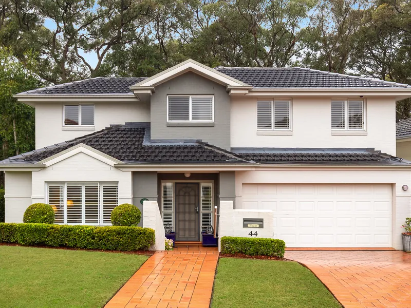 Harmonious family living in a sought-after Sanctuary Gardens Estate pocket