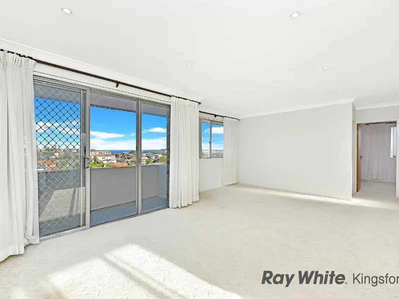 Oversized Two Bedroom Apartment With Breathtaking Views