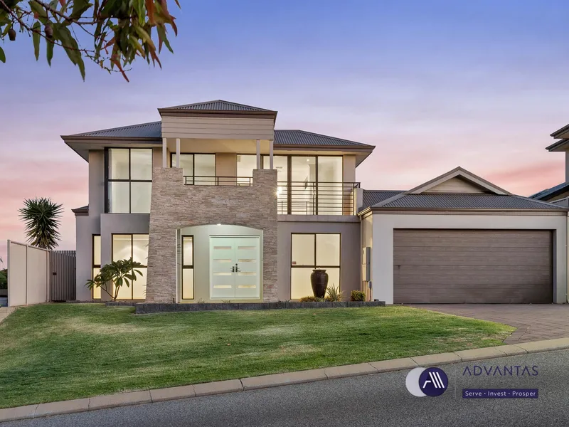 Luxurious double-storey residence superbly located on Highbury Boulevard