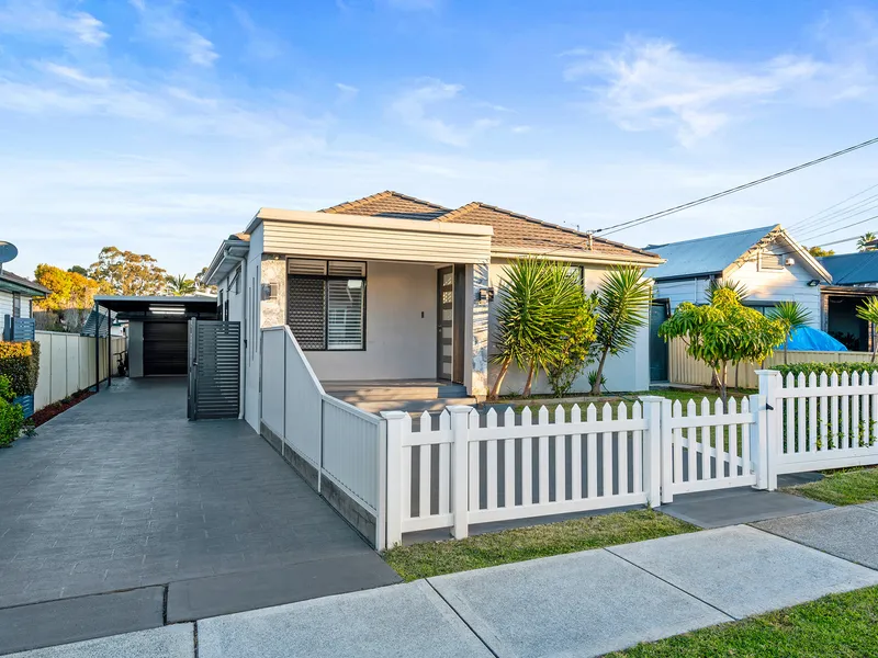 STUNNING FAMILY HOME WITH GRANNY FLAT! - OPEN TO VIEW SATURDAY 2-2.30PM