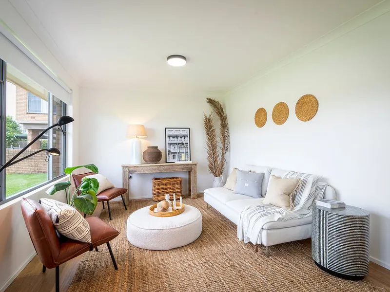 RENOVATED SINGLE LEVEL STUNNER