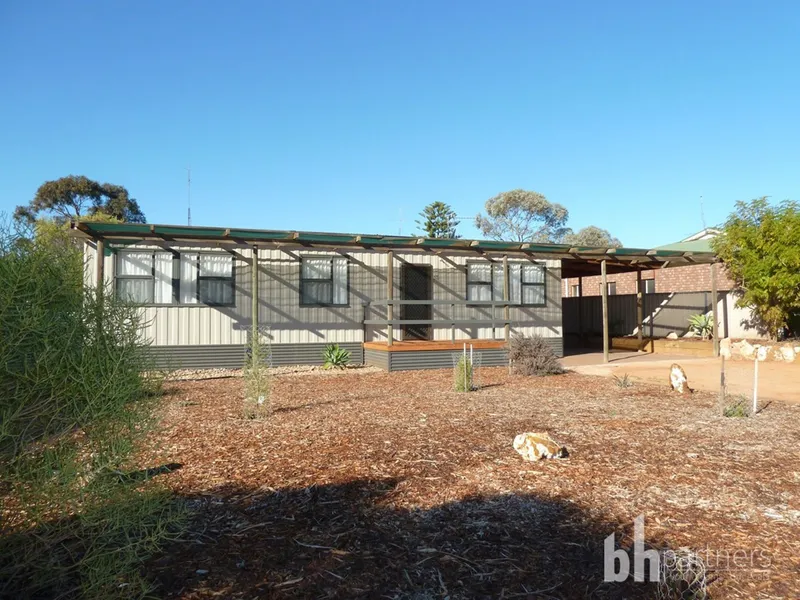 Neat & Tidy Three Bedroom Home