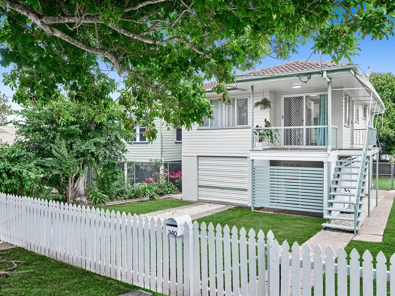 Cottage Charm with Downstairs Multi-Purpose Space!