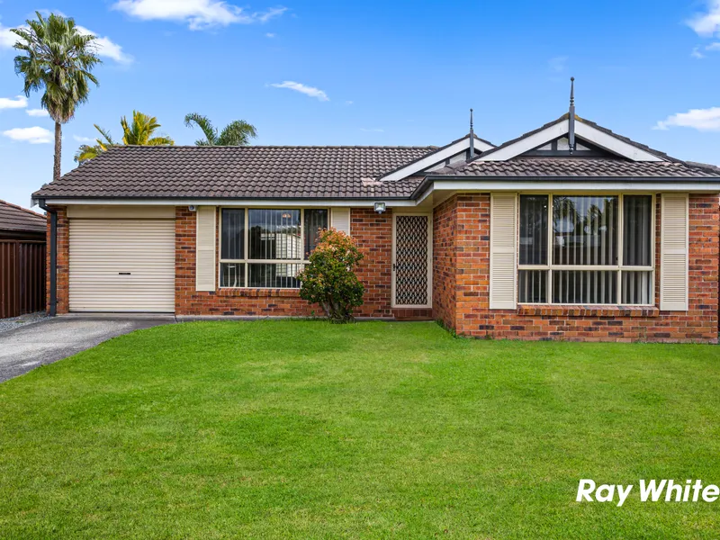 AUCTION ! MUST BE SOLD UNDER THE HAMMER